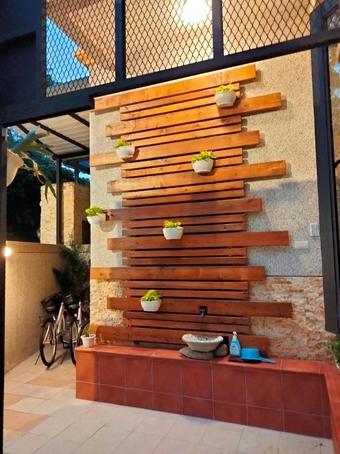 910 Hostel 城南館-自助入住 Юйлі Екстер'єр фото